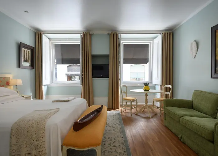 Konukevi Alecrim Ao Chiado 4*