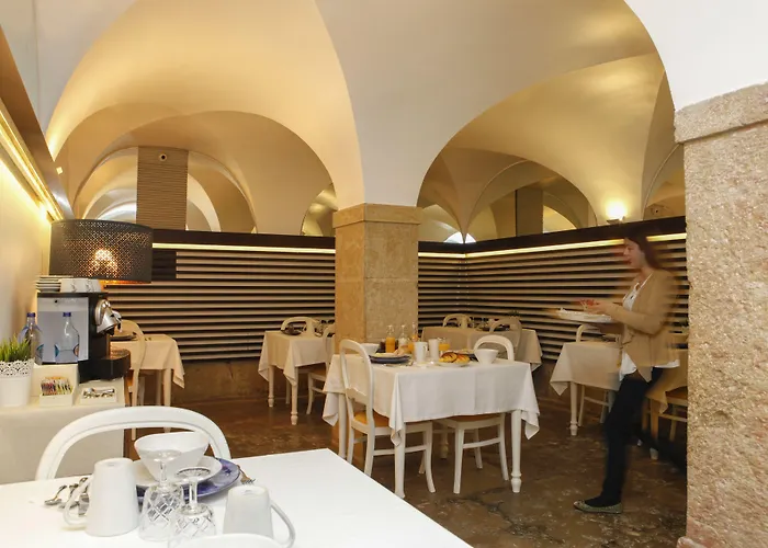 Alecrim Ao Chiado Konukevi Lisboa