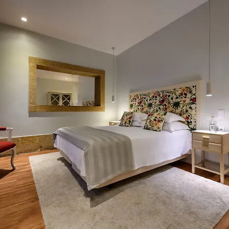 Guest house Alecrim Ao Chiado 4*