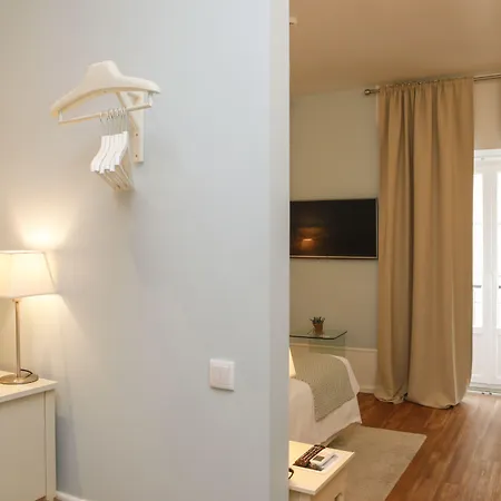 Alecrim Ao Chiado 4* 리스본