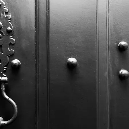 Konukevi Alecrim Ao Chiado 4*