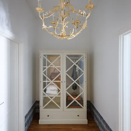 Konukevi Alecrim Ao Chiado 4*