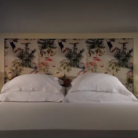 Alecrim Ao Chiado Guest house 4*